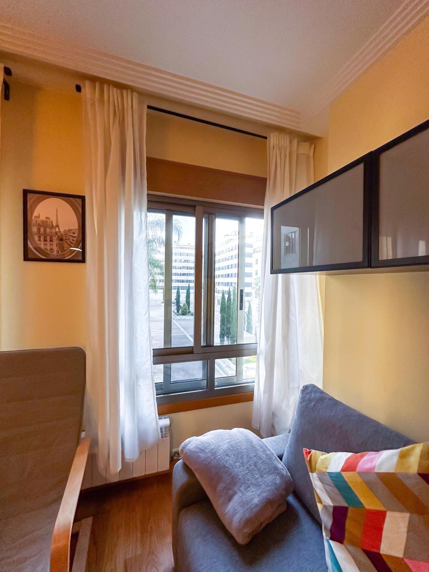 Apartamento Con Garaje, Centrico Y Luminoso Pontevedra Bagian luar foto