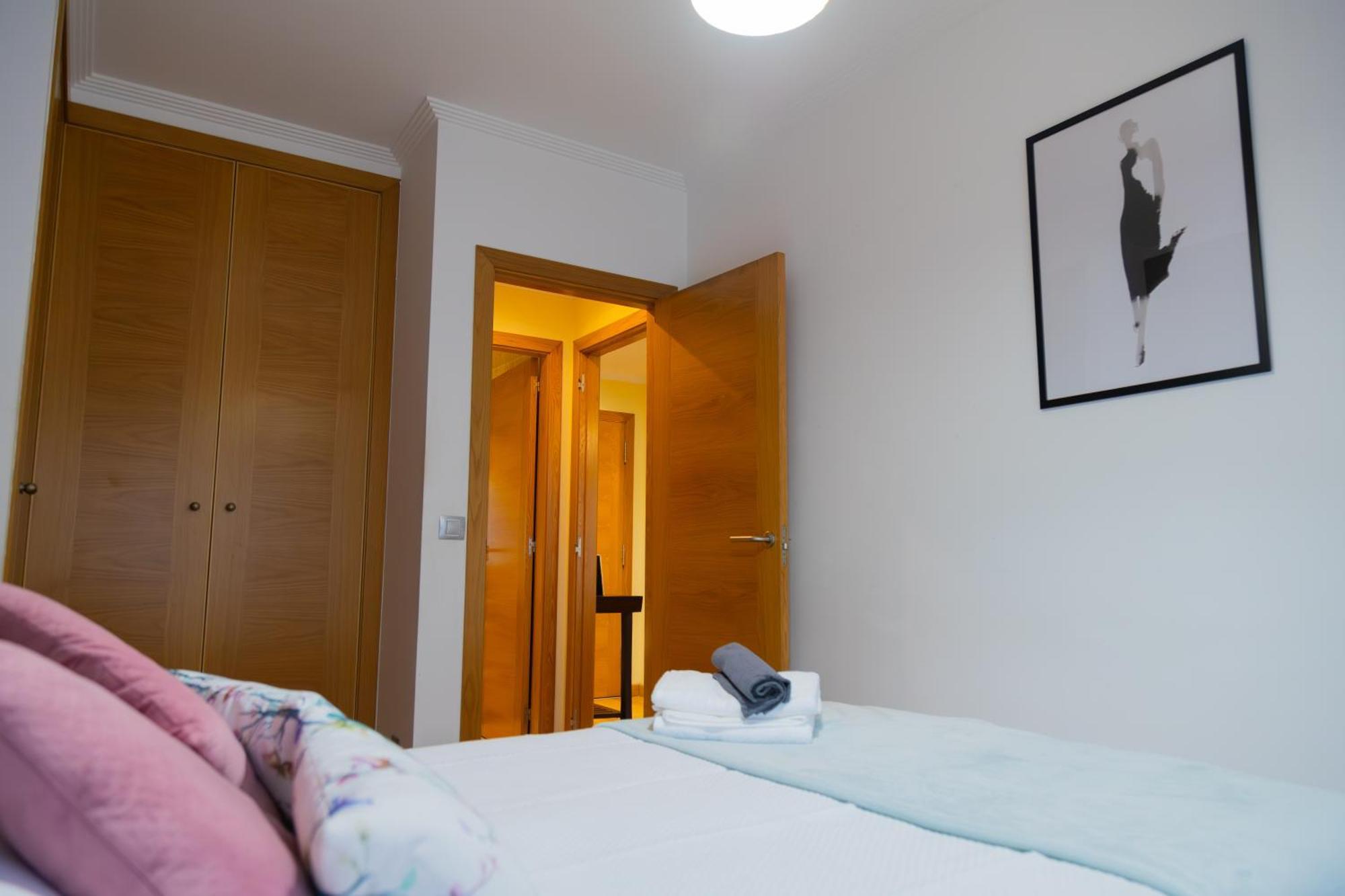 Apartamento Con Garaje, Centrico Y Luminoso Pontevedra Bagian luar foto