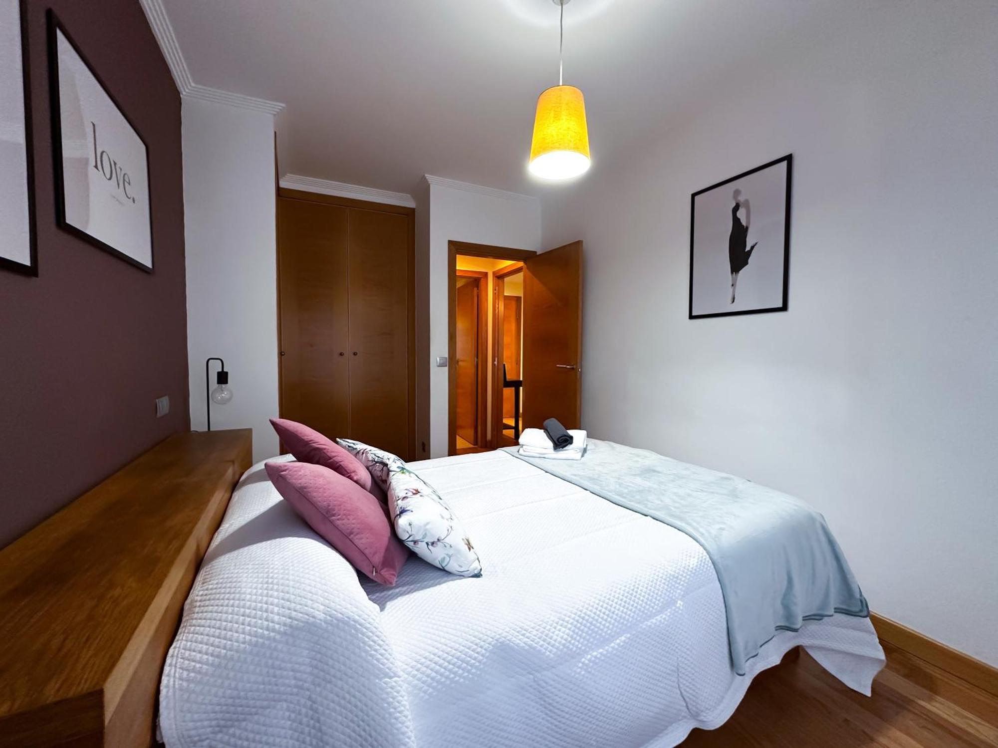 Apartamento Con Garaje, Centrico Y Luminoso Pontevedra Bagian luar foto